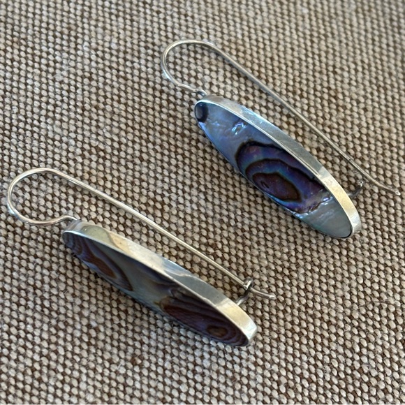 Elegant Sterling 925 Silver & Iridescent Abalone Pierced Dangle Earrings - Picture 6 of 6